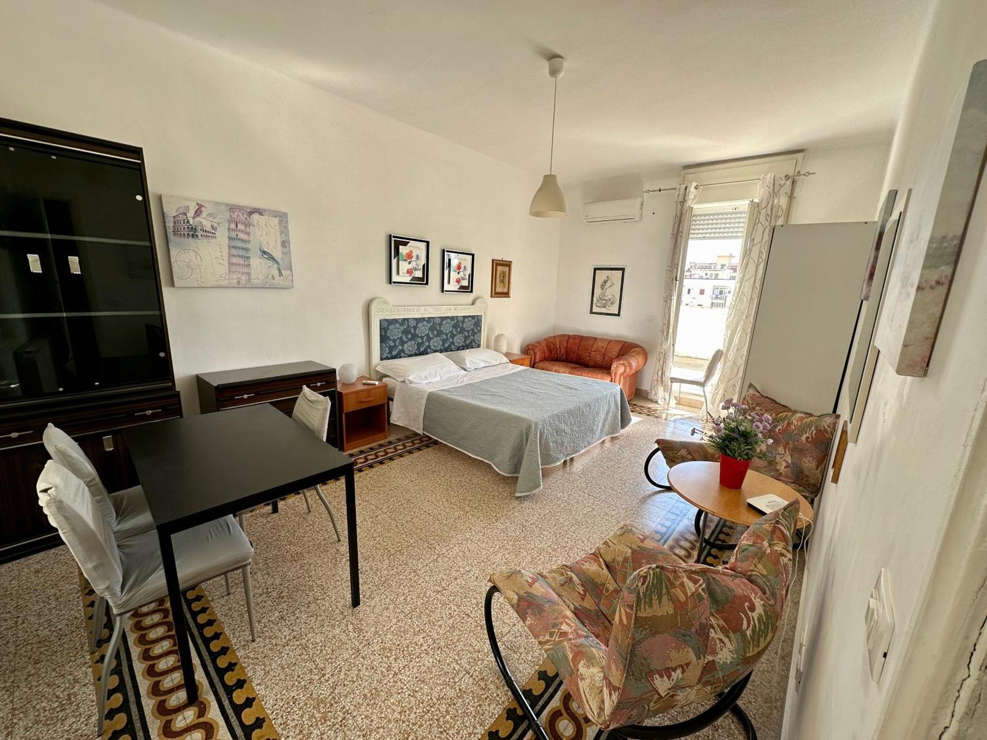 Appartamento Via Trevisani Bari Bagian luar foto